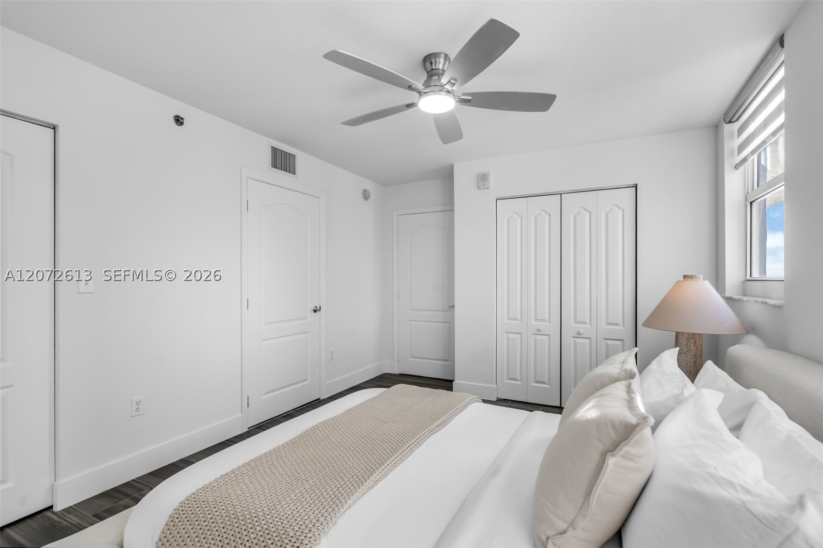 1200 Brickell Bay Dr #2501, Miami FL 33131