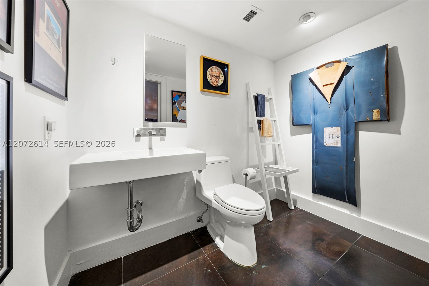 600 Grapetree Dr #6BS, Key Biscayne FL 33149