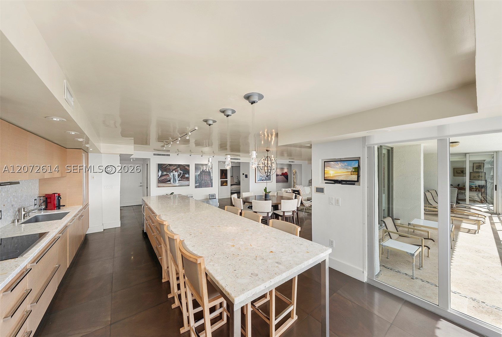 600 Grapetree Dr #6BS, Key Biscayne FL 33149