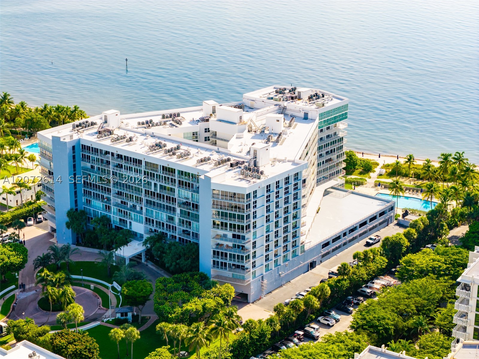 600 Grapetree Dr #6BS, Key Biscayne FL 33149