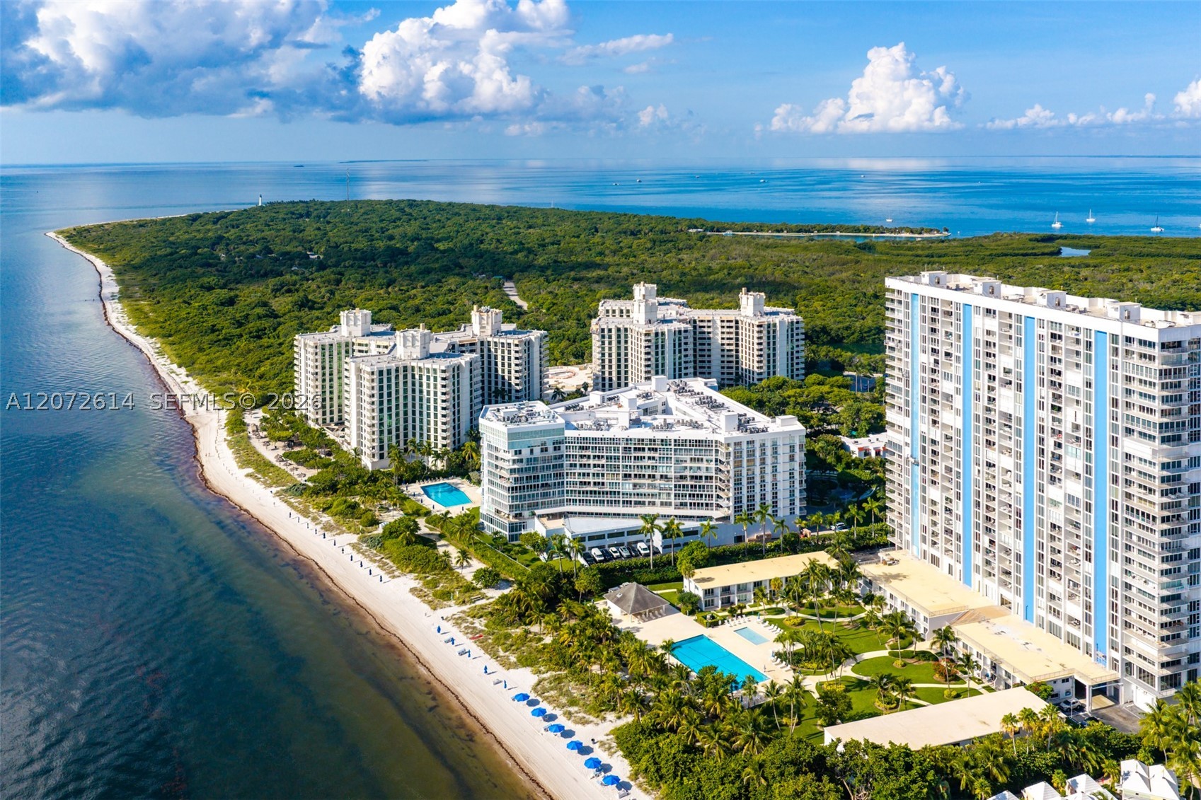 600 Grapetree Dr #6BS, Key Biscayne FL 33149