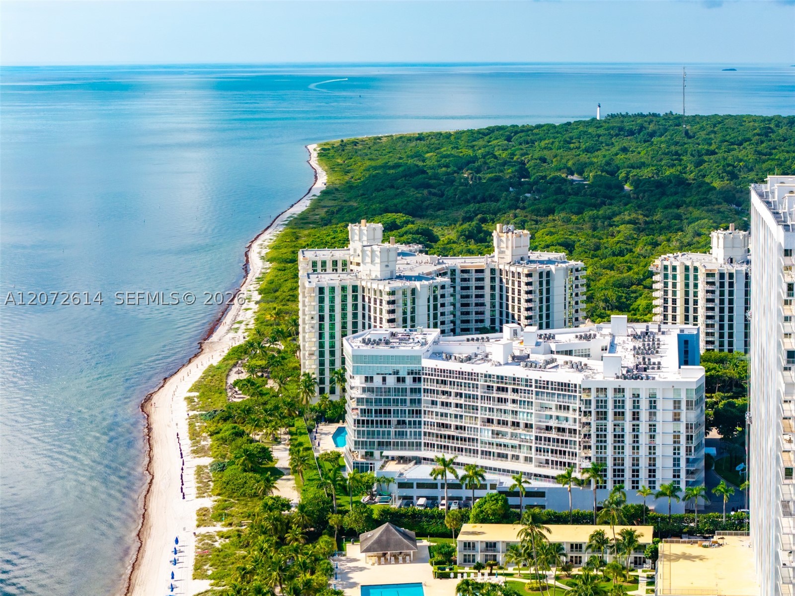 600 Grapetree Dr #6BS, Key Biscayne FL 33149