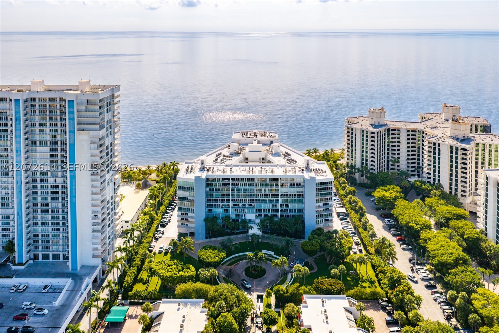 600 Grapetree Dr #6BS, Key Biscayne FL 33149