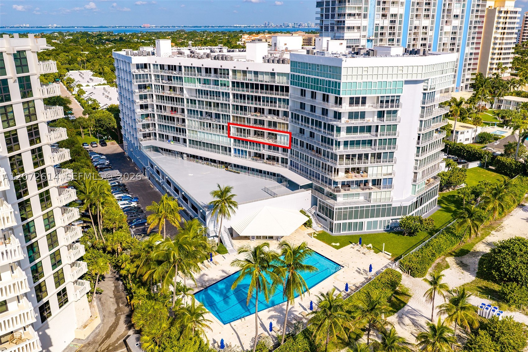 600 Grapetree Dr #6BS, Key Biscayne FL 33149
