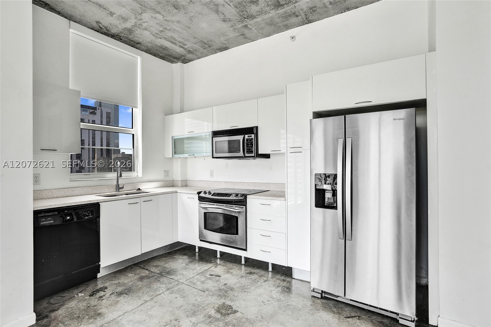133 NE 2nd Ave #2302, Miami FL 33132