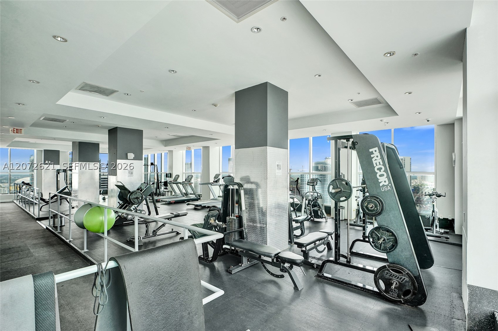 133 NE 2nd Ave #2302, Miami FL 33132