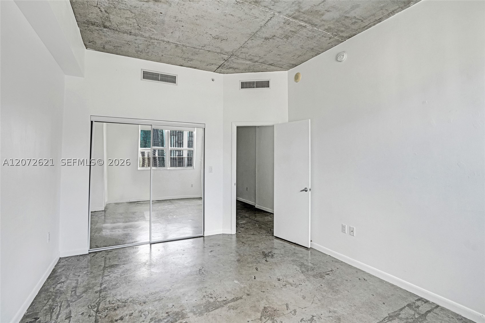 133 NE 2nd Ave #2302, Miami FL 33132