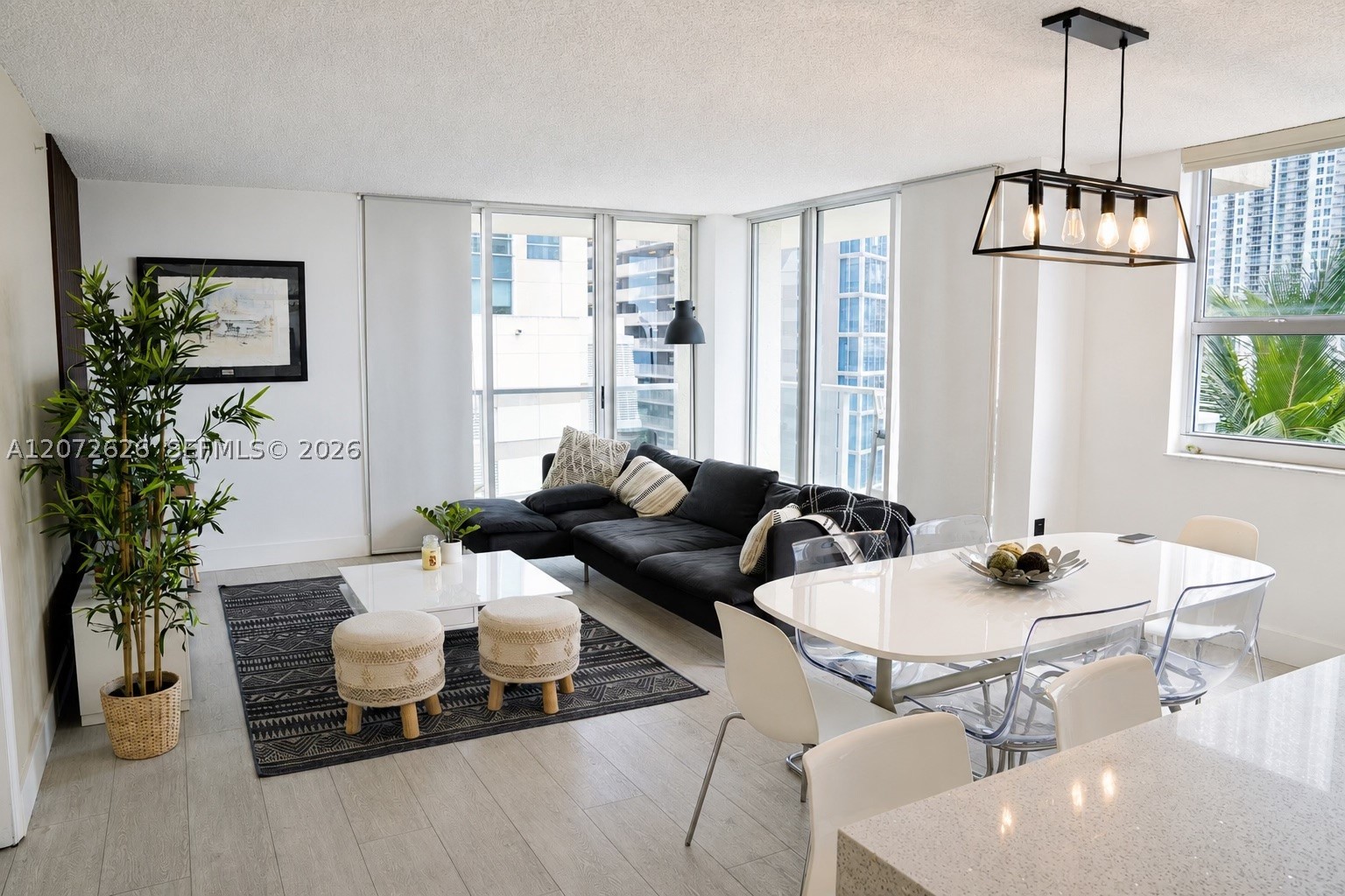1155 Brickell Bay Dr #902, Miami FL 33131