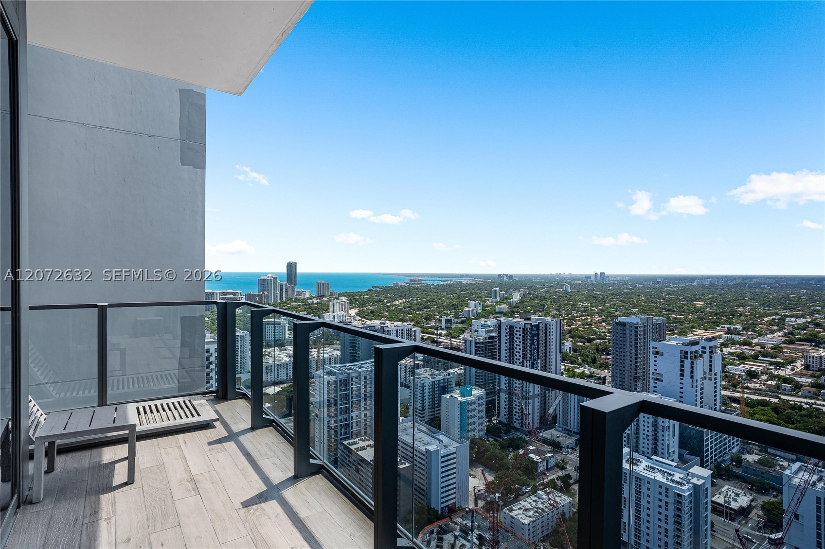 88 SW 7th St #4006, Miami FL 33130
