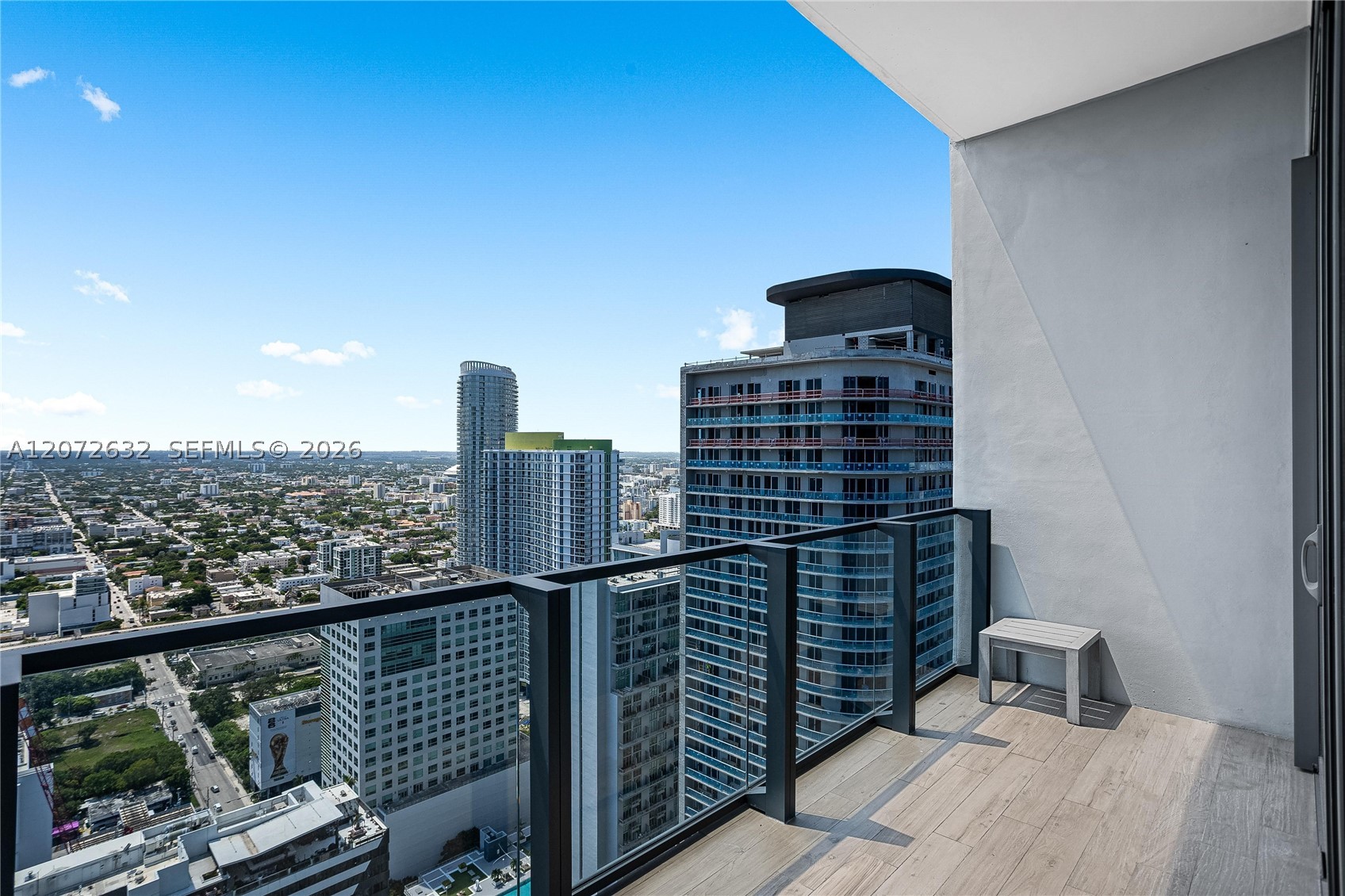 88 SW 7th St #4006, Miami FL 33130