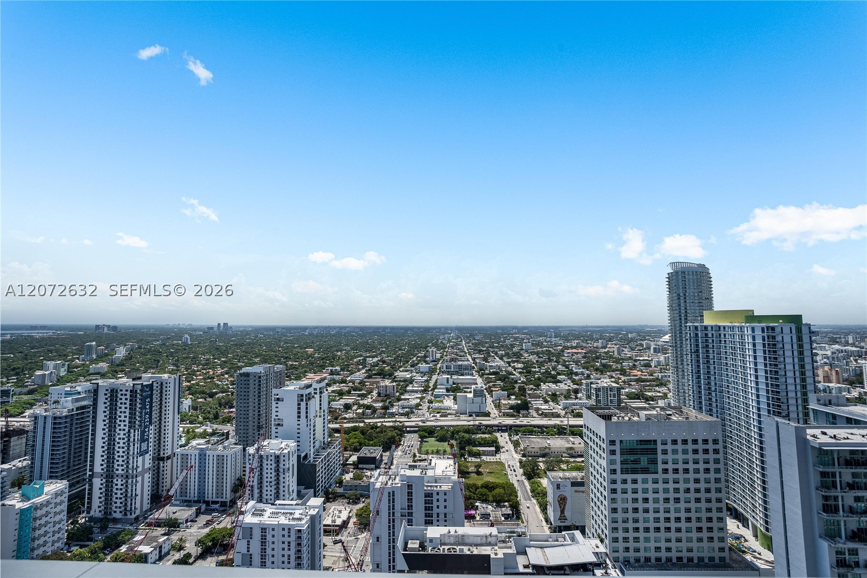 88 SW 7th St #4006, Miami FL 33130