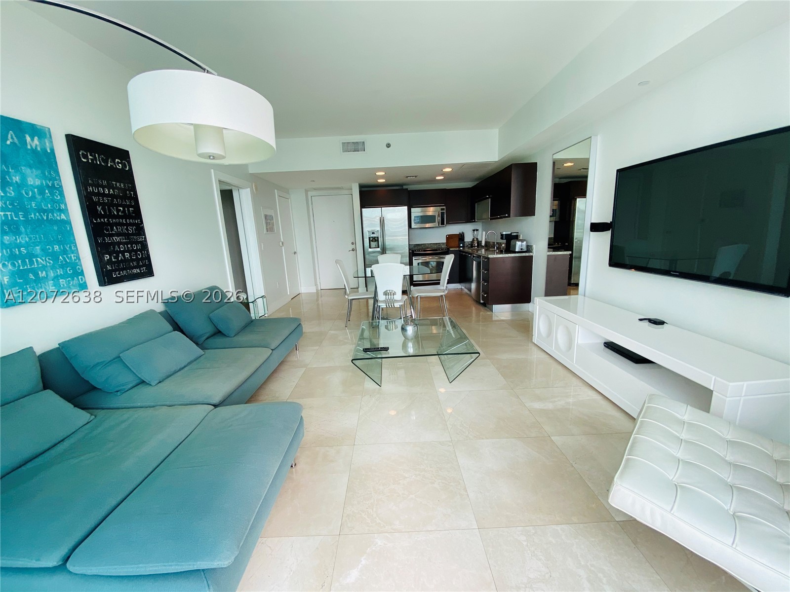 950 Brickell Bay Dr #3709, Miami FL 33131