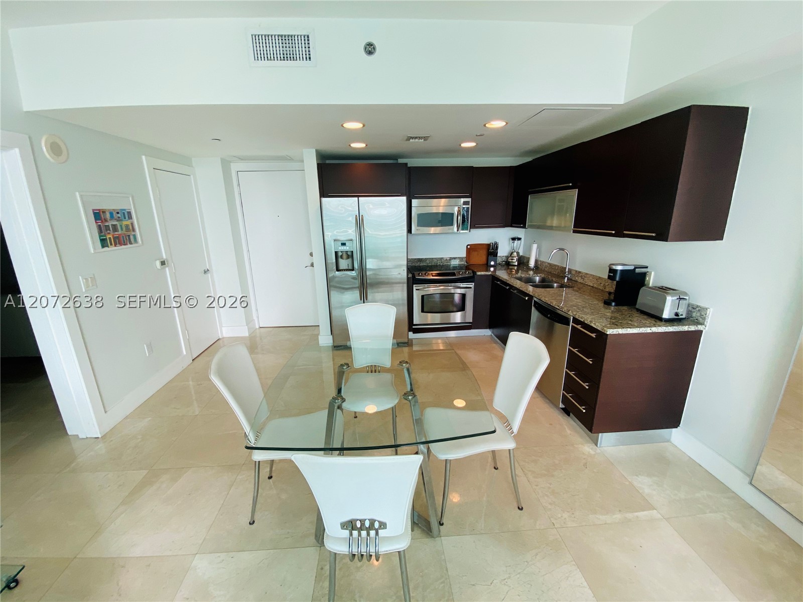950 Brickell Bay Dr #3709, Miami FL 33131