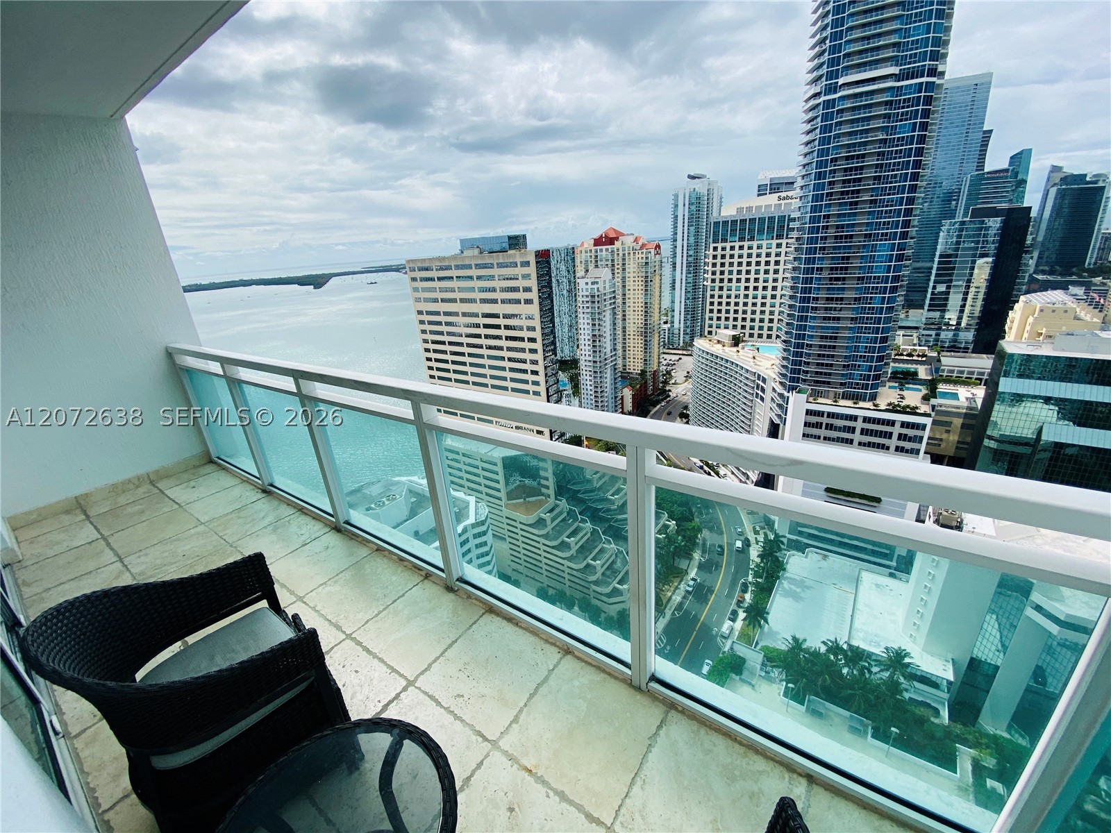 950 Brickell Bay Dr #3709, Miami FL 33131
