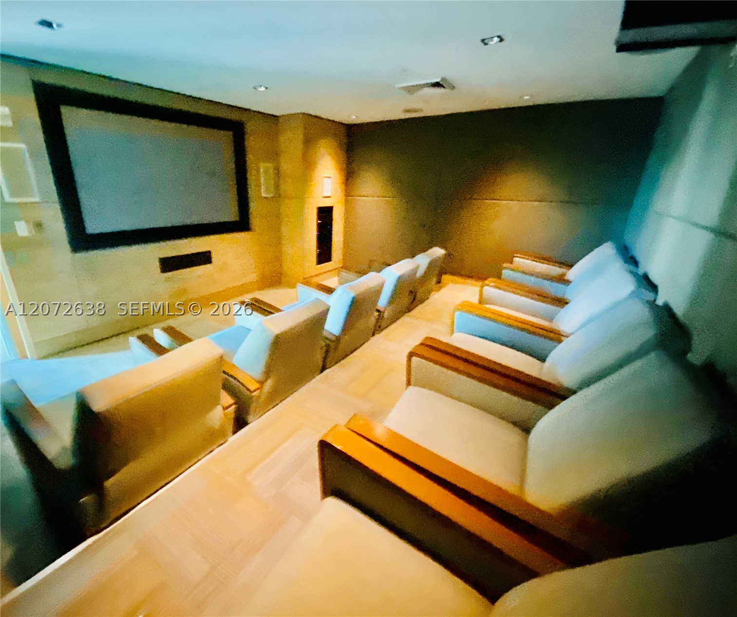 950 Brickell Bay Dr #3709, Miami FL 33131
