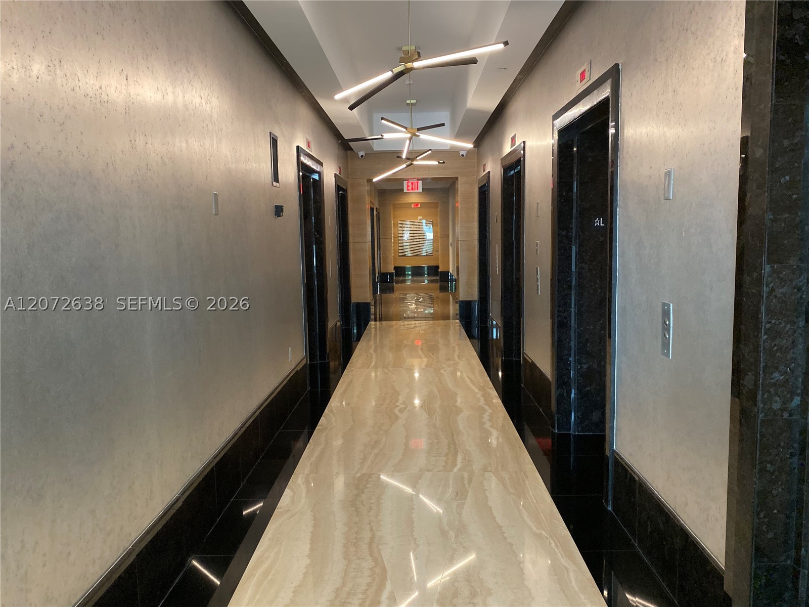 950 Brickell Bay Dr #3709, Miami FL 33131