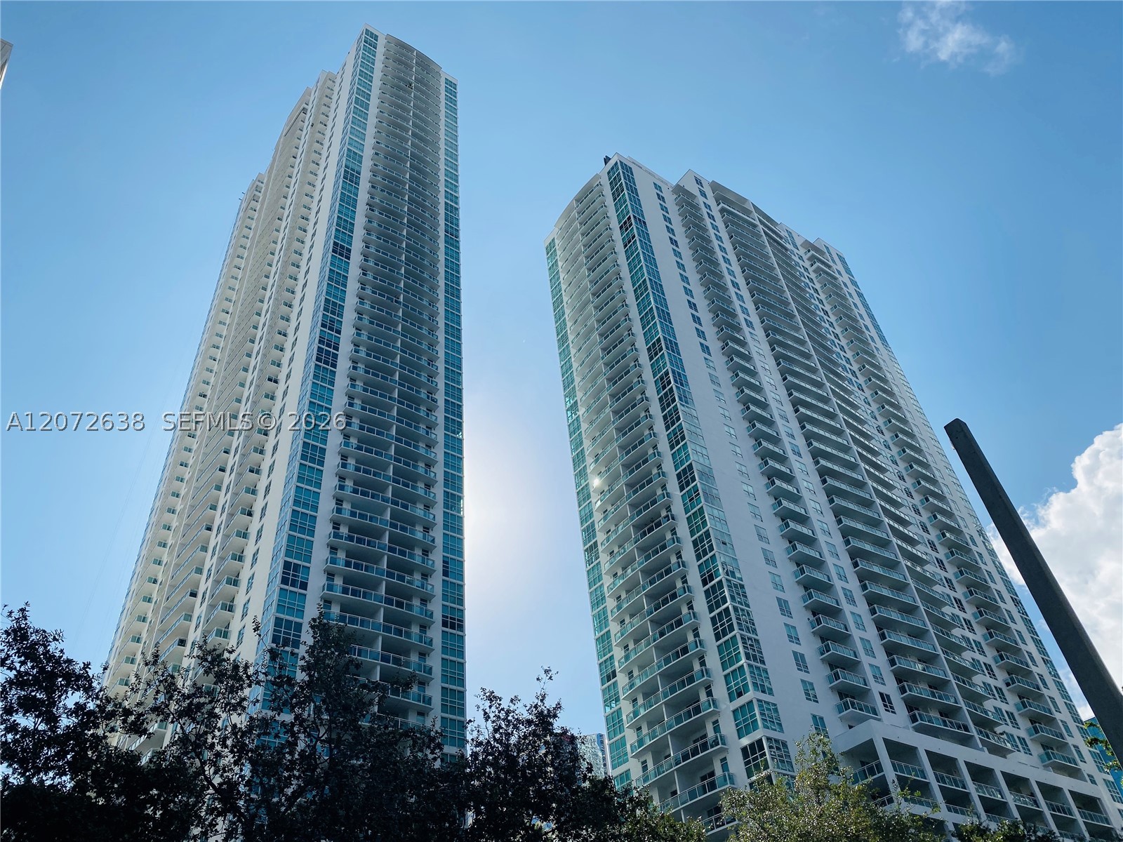 950 Brickell Bay Dr #3709, Miami FL 33131