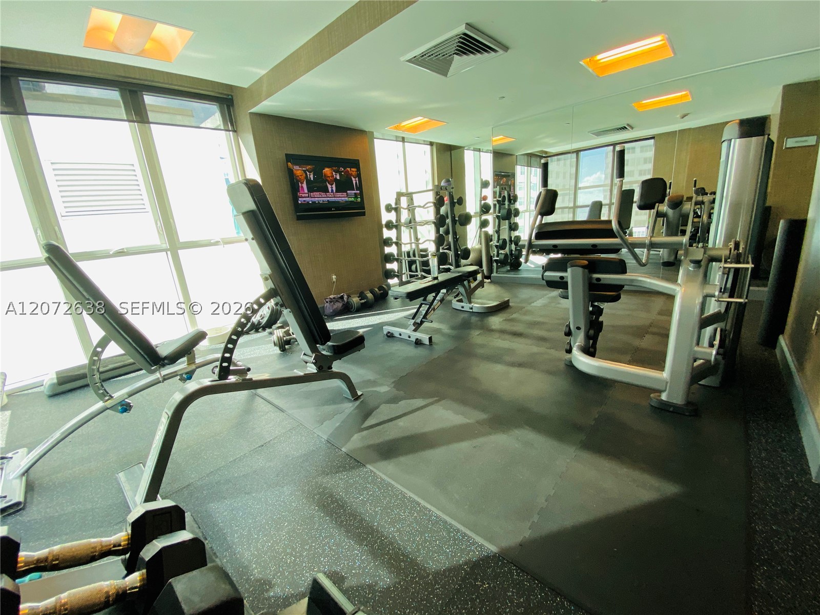 950 Brickell Bay Dr #3709, Miami FL 33131