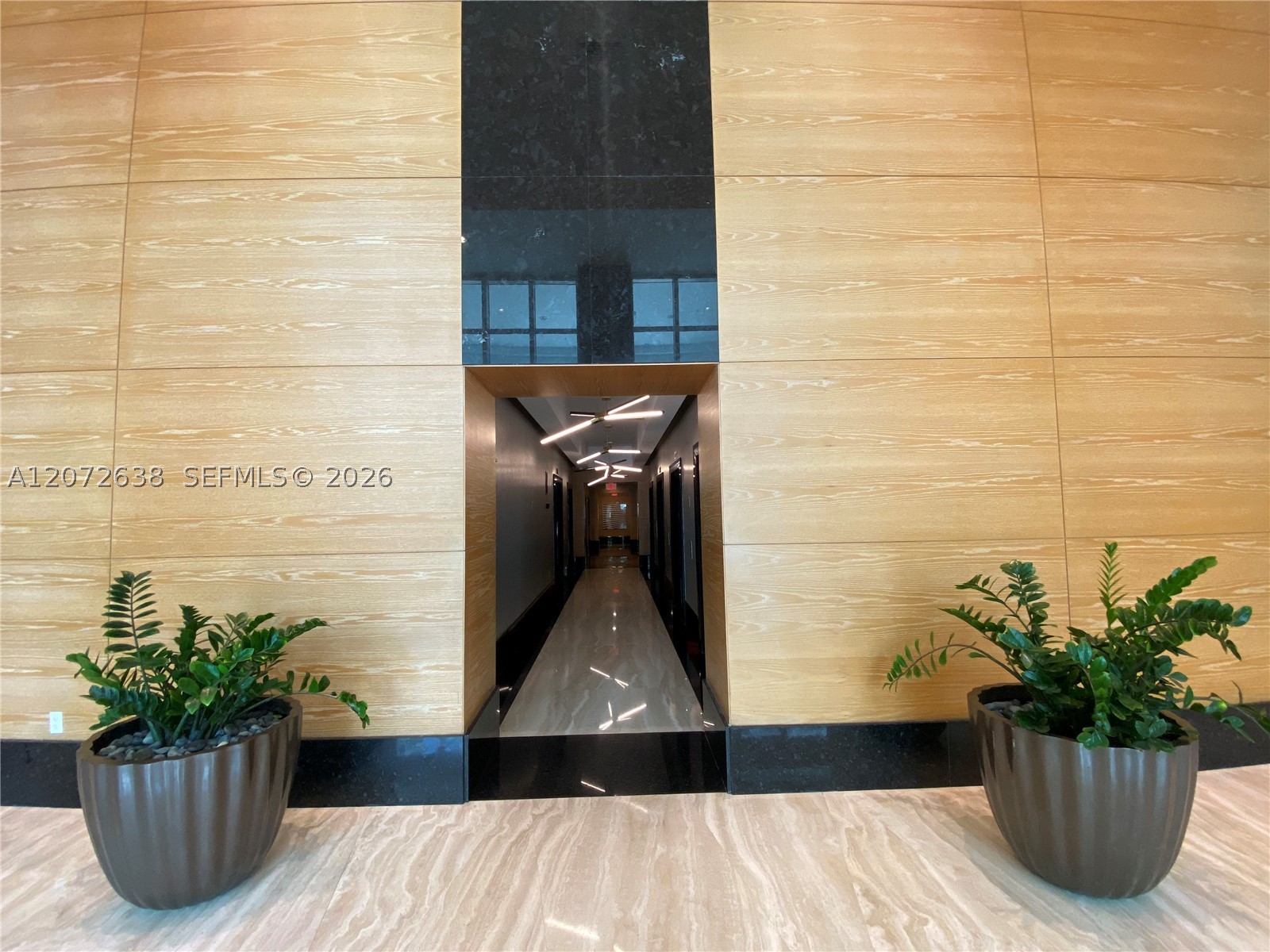 950 Brickell Bay Dr #3709, Miami FL 33131