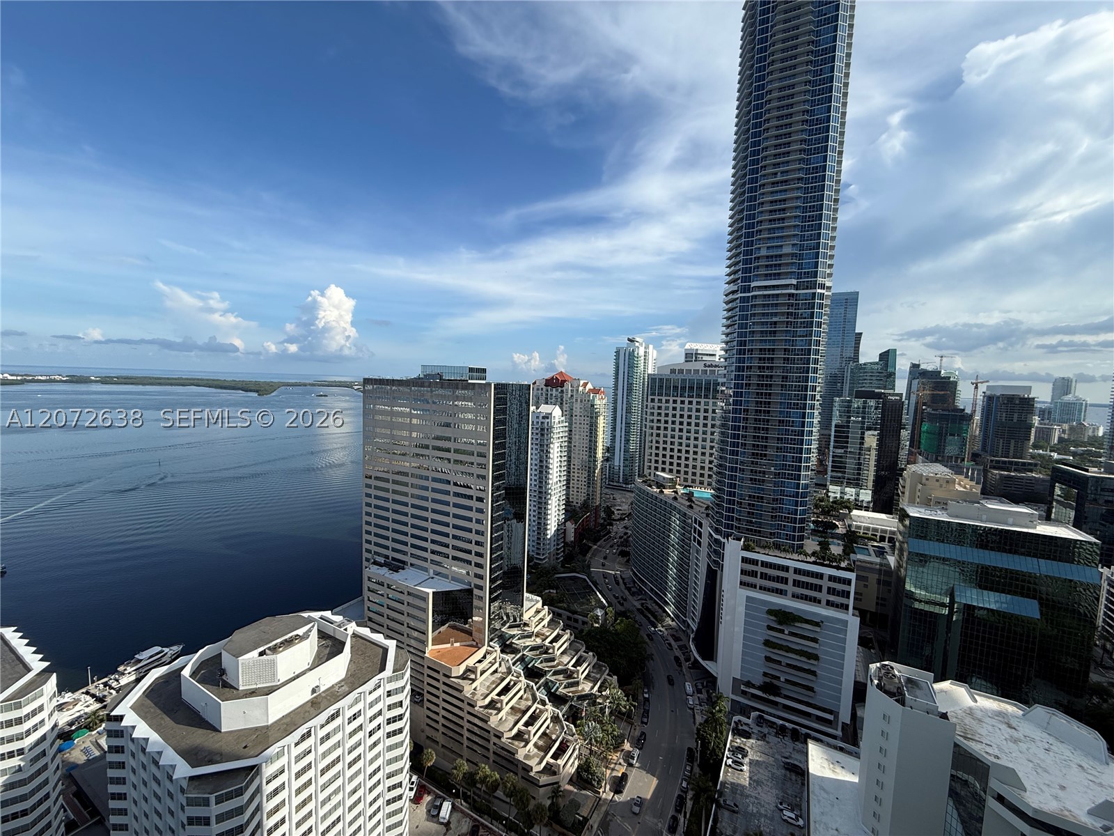 950 Brickell Bay Dr #3709, Miami FL 33131