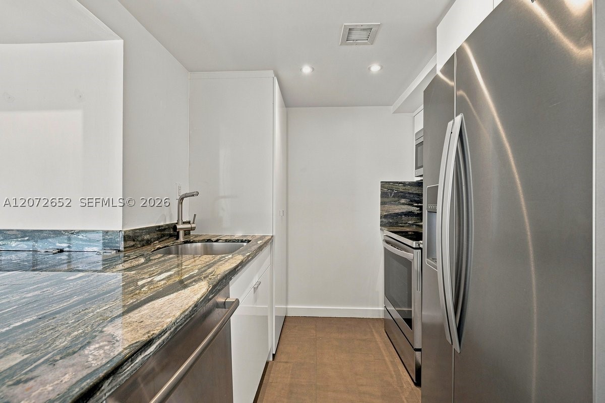 1200 West Ave #815, Miami Beach FL 33139