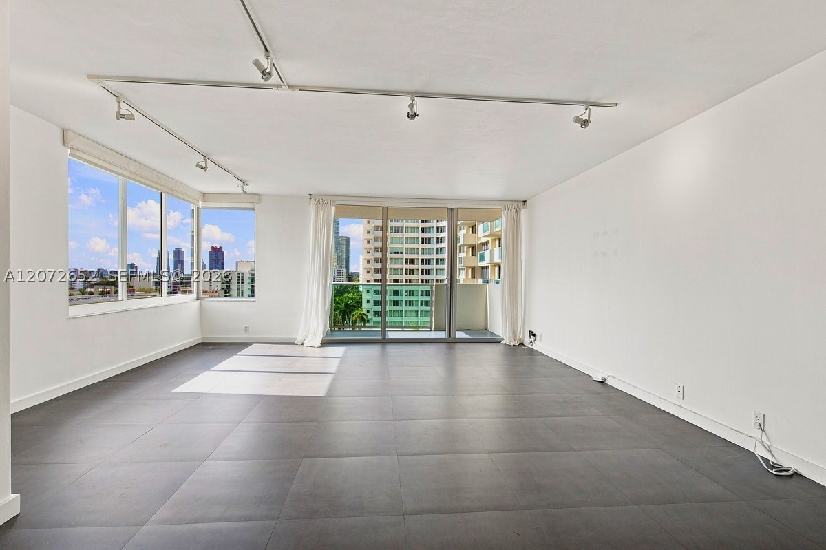 1200 West Ave #815, Miami Beach FL 33139