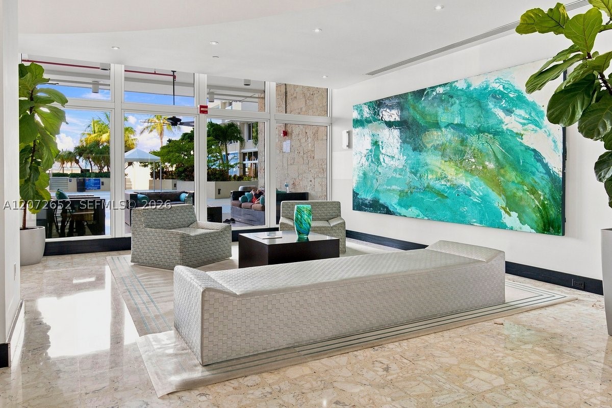 1200 West Ave #815, Miami Beach FL 33139