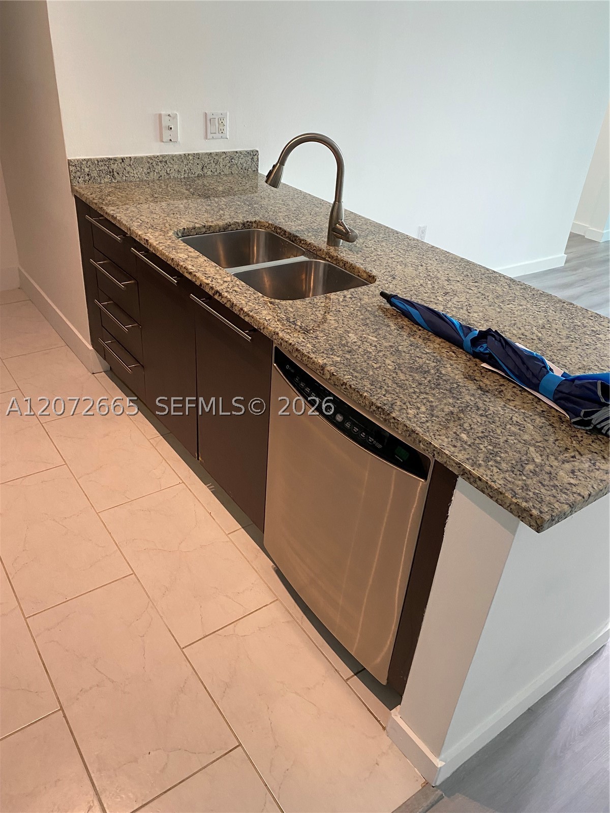 950 Brickell Bay Dr #801, Miami FL 33131