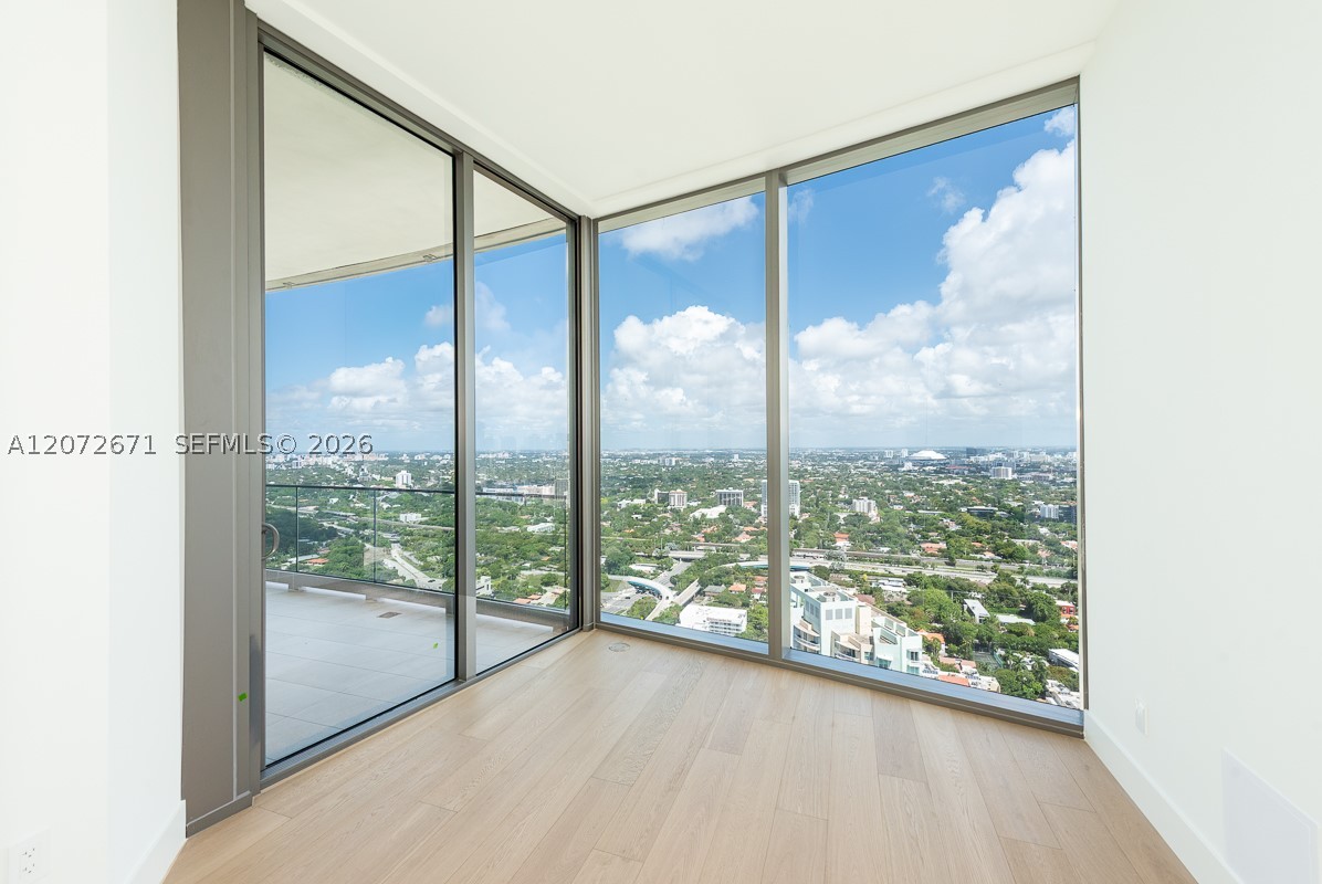 175 SE 25th Rd #3504, Miami FL 33129