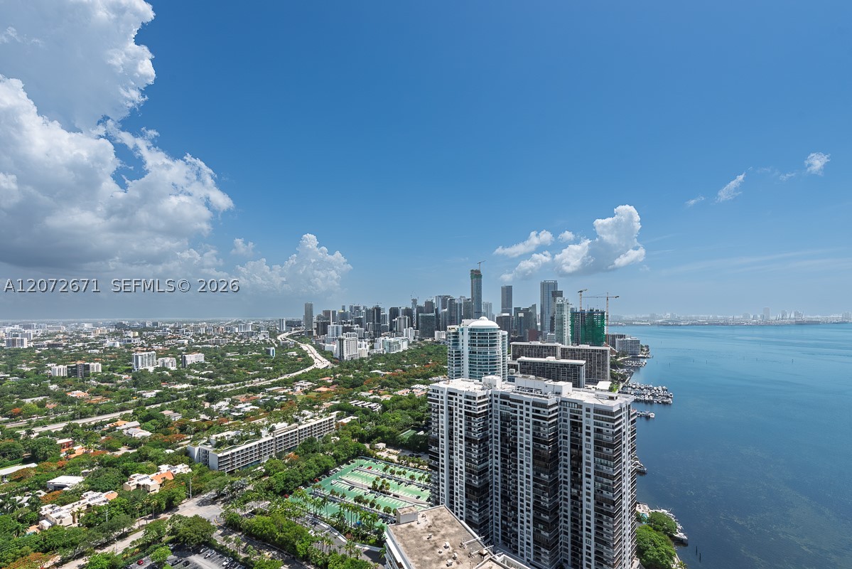175 SE 25th Rd #3504, Miami FL 33129