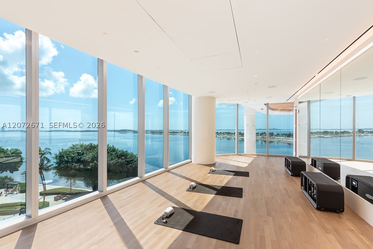 175 SE 25th Rd #3504, Miami FL 33129