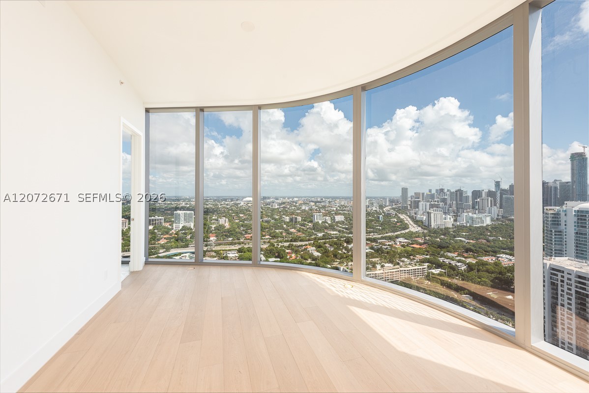 175 SE 25th Rd #3504, Miami FL 33129