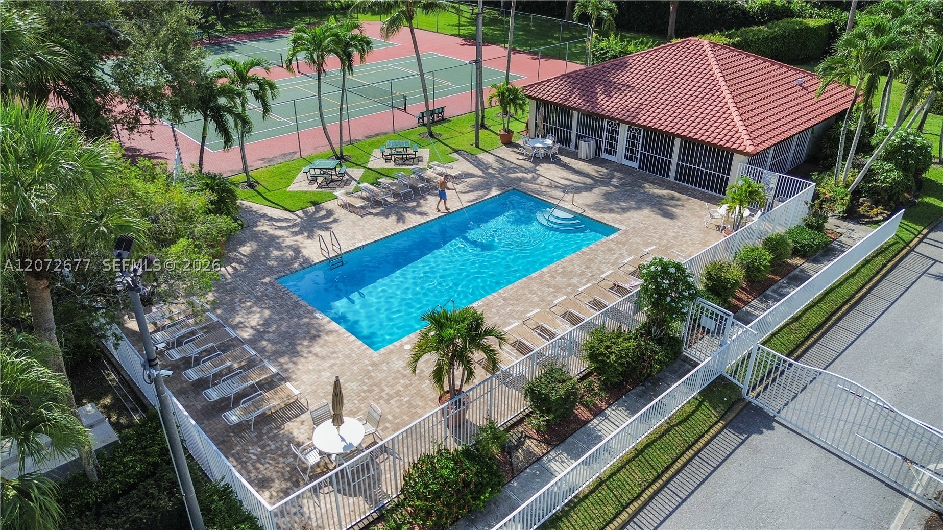 4991 NW 54th St, Coconut Creek FL 33073
