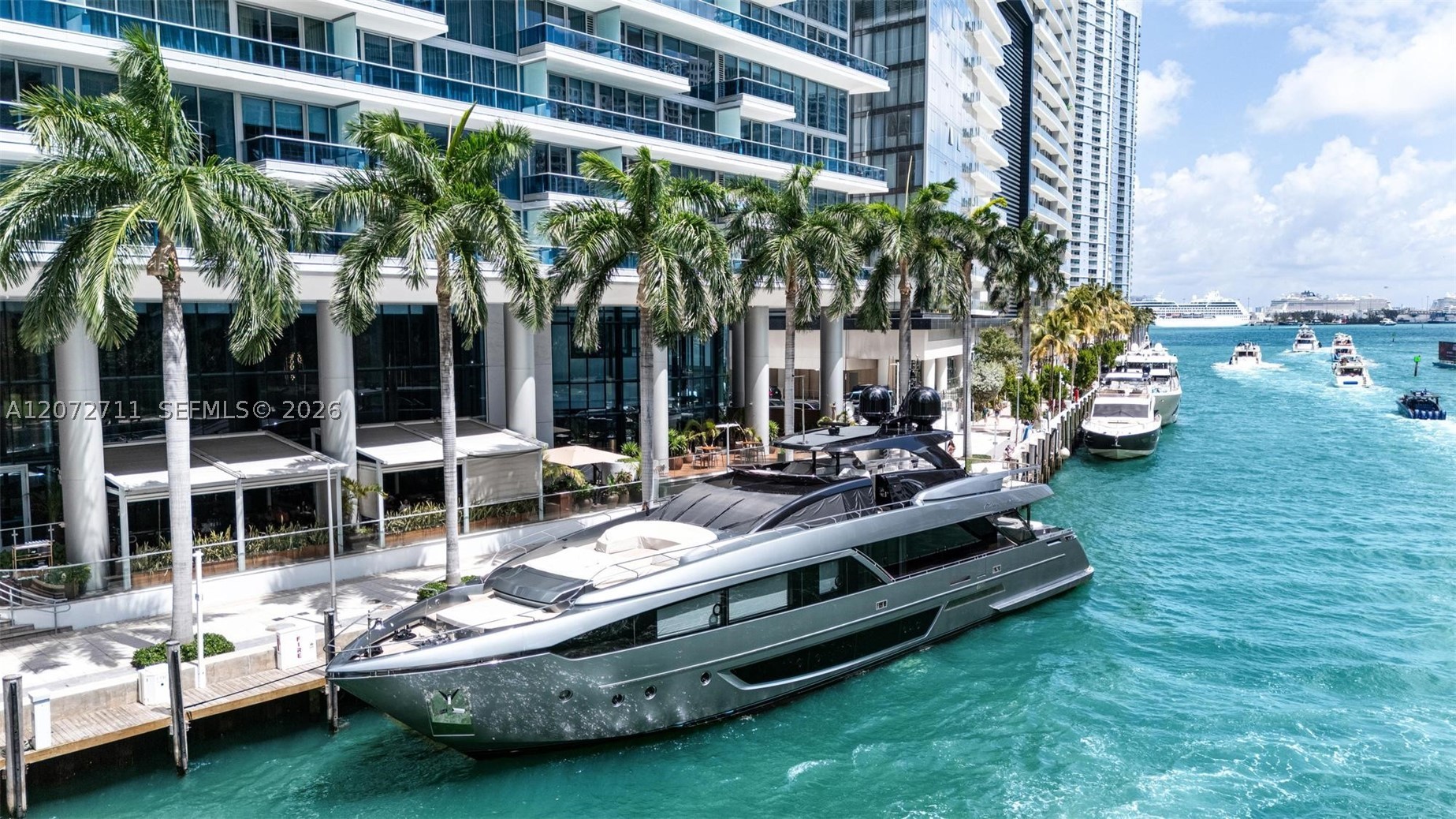 200 Biscayne Boulevard Way #3311, Miami FL 33131