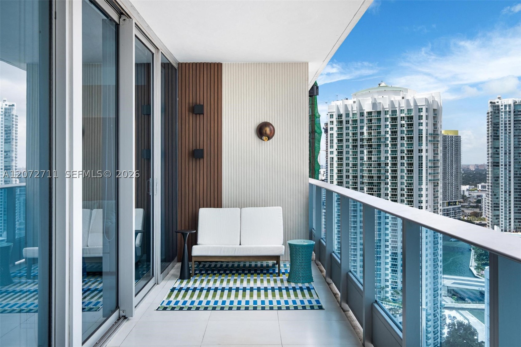 200 Biscayne Boulevard Way #3311, Miami FL 33131