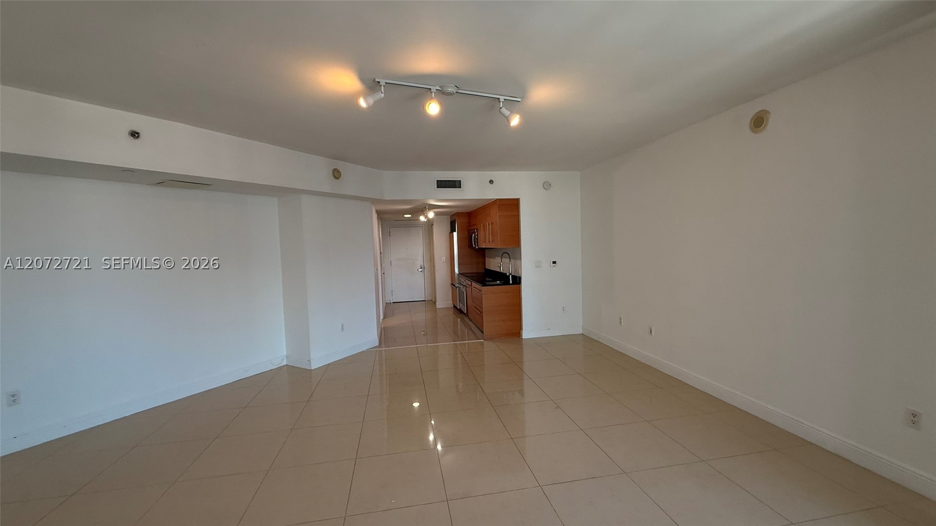 475 Brickell Ave #4408, Miami FL 33131