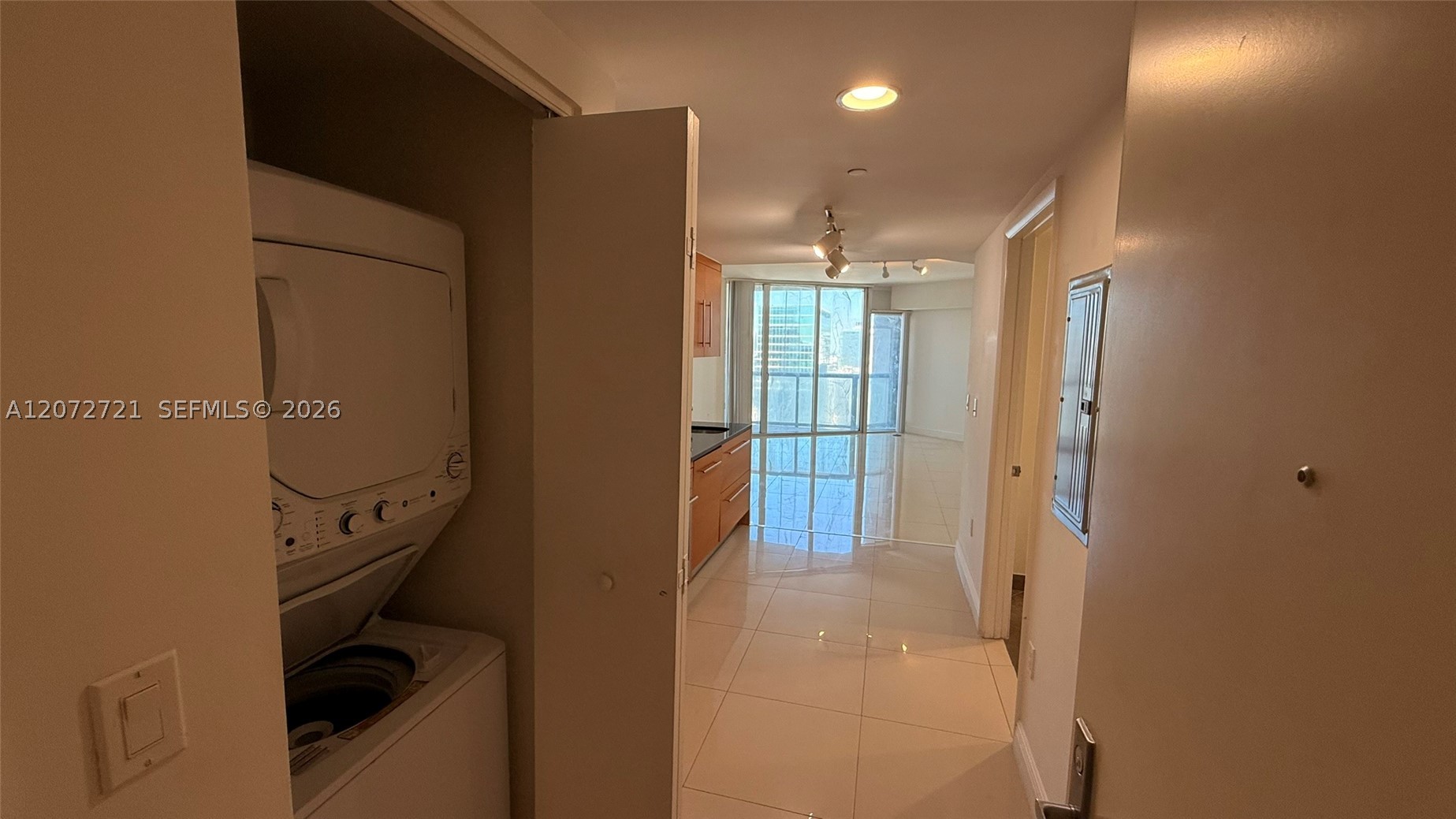 475 Brickell Ave #4408, Miami FL 33131