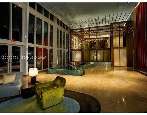 50 W Biscayne Blvd #3907, Miami FL 33132