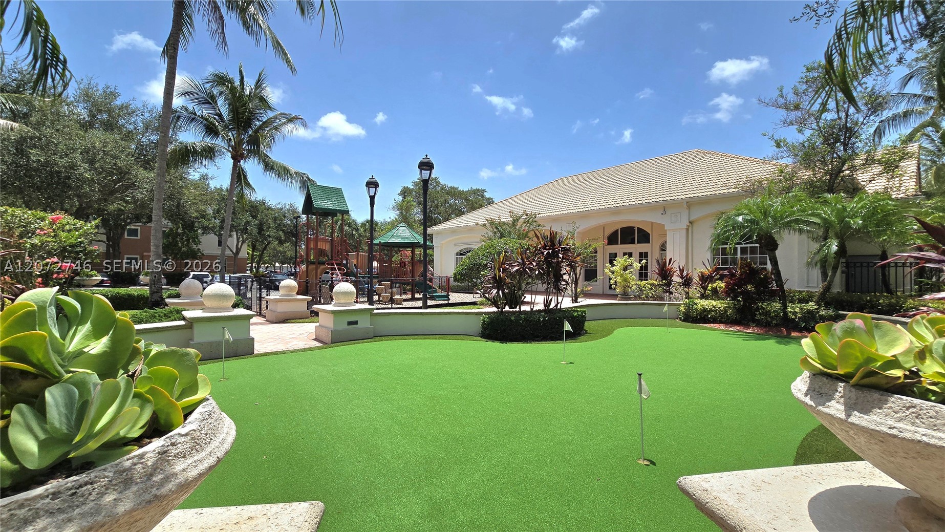 1307 E Myrtlewood Cir E #1307, Palm Beach Gardens FL 33418