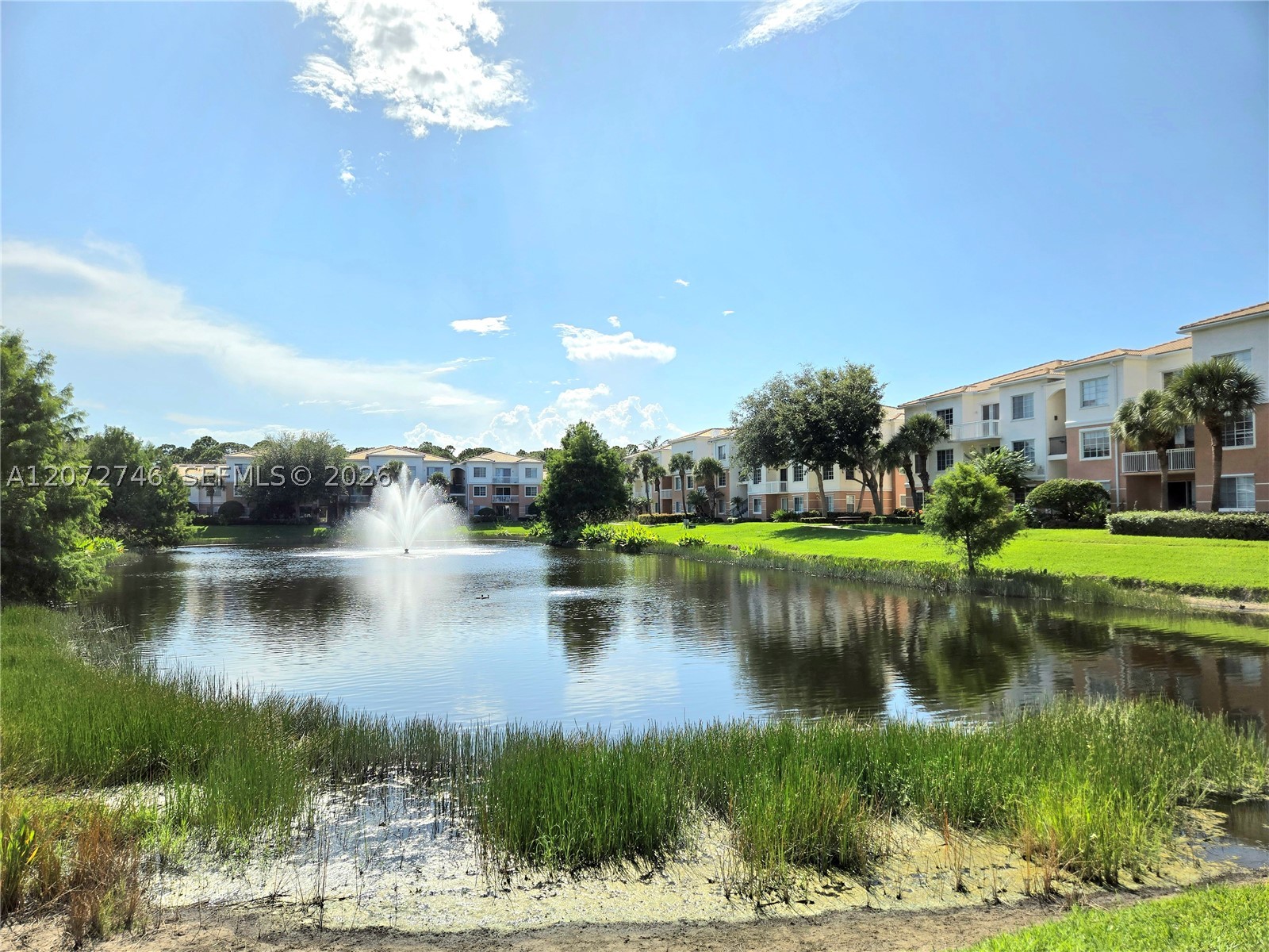 1307 E Myrtlewood Cir E #1307, Palm Beach Gardens FL 33418