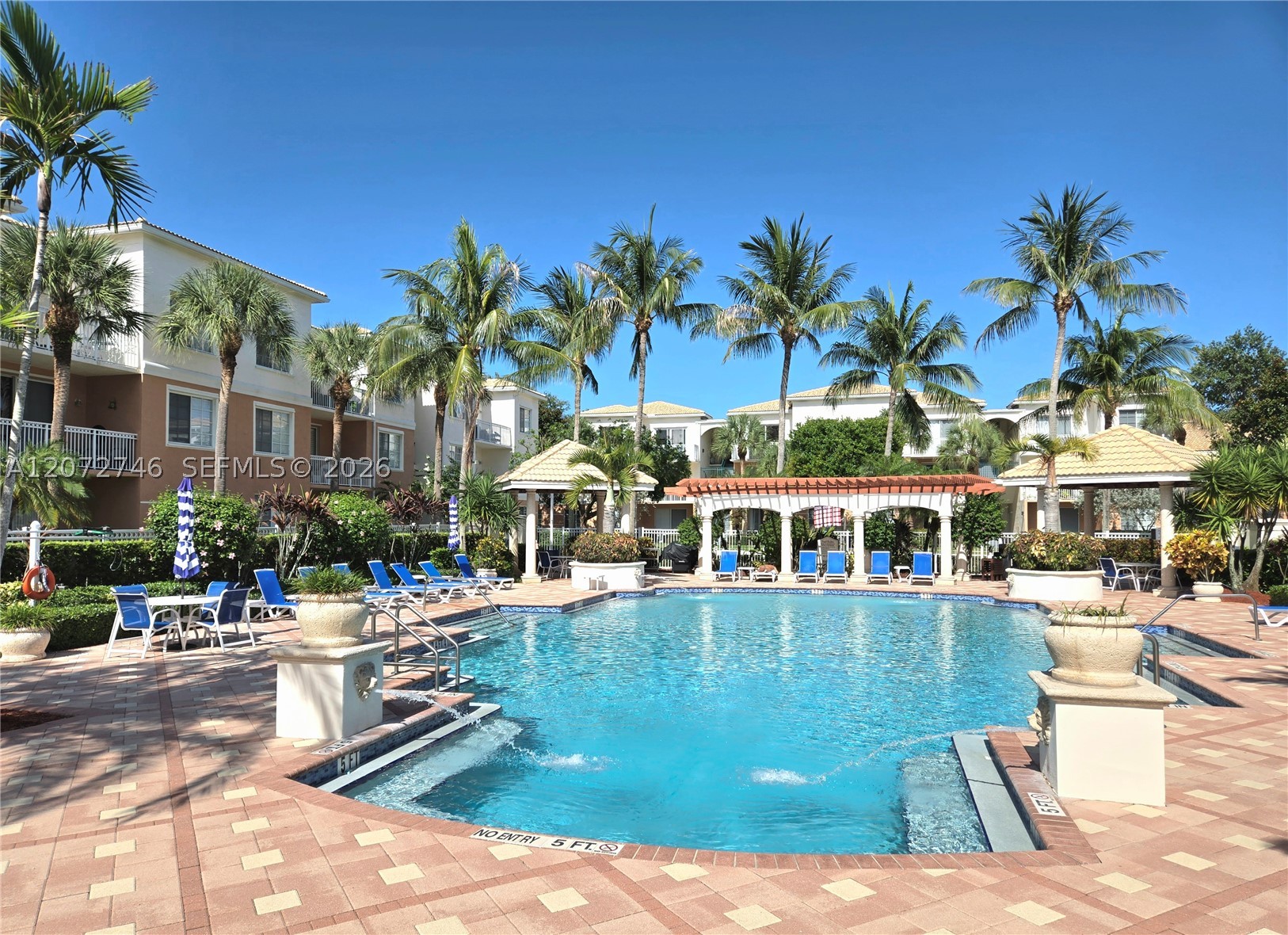 1307 E Myrtlewood Cir E #1307, Palm Beach Gardens FL 33418