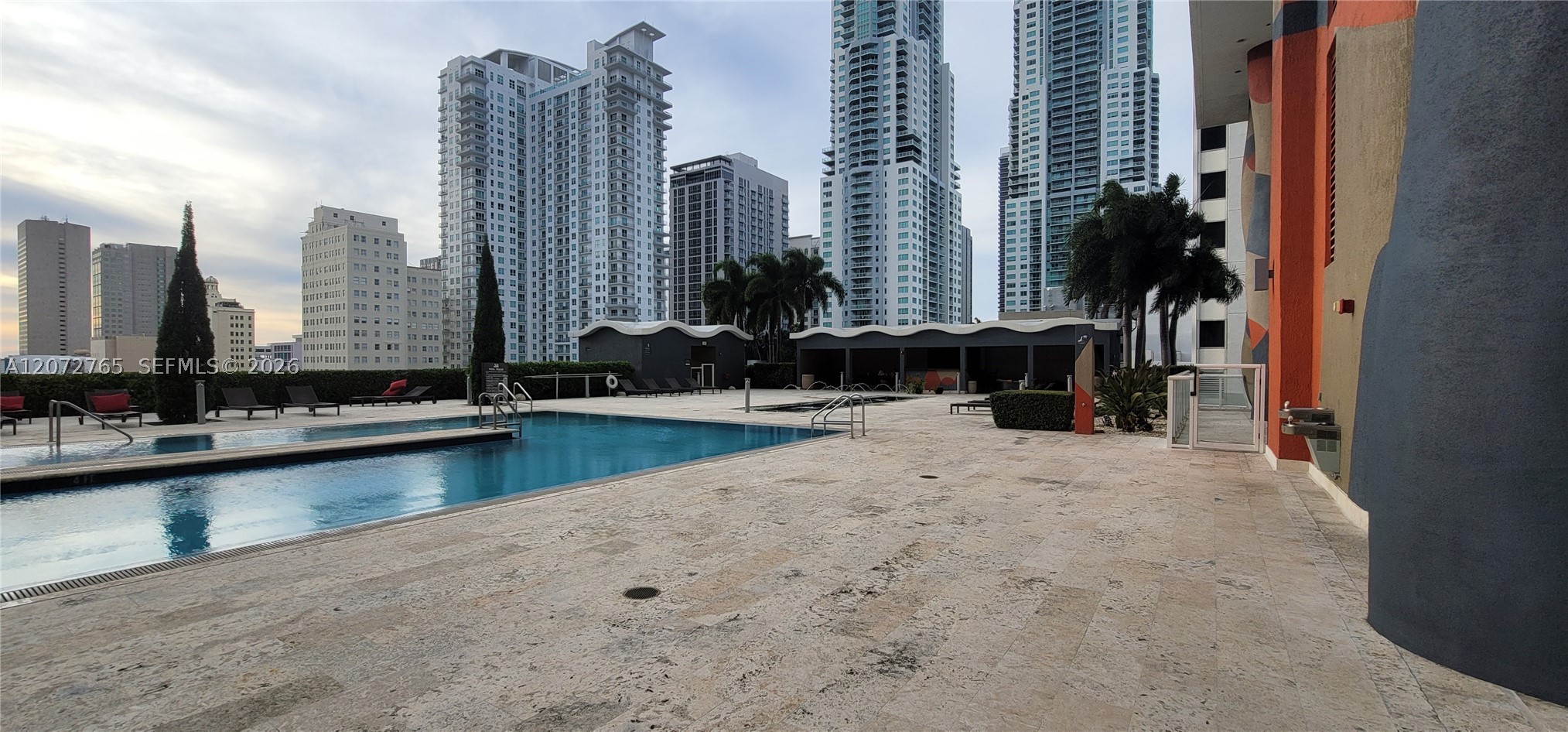 50 Biscayne Blvd #5202, Miami FL 33132