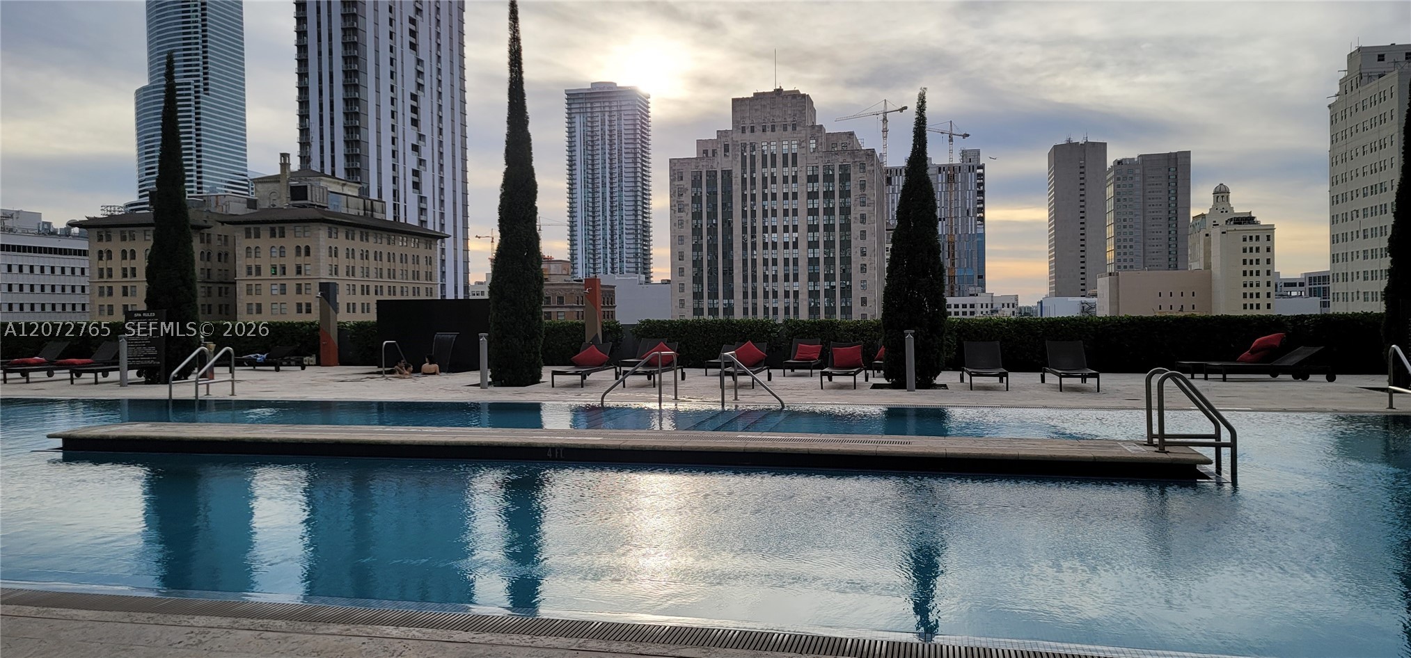 50 Biscayne Blvd #5202, Miami FL 33132