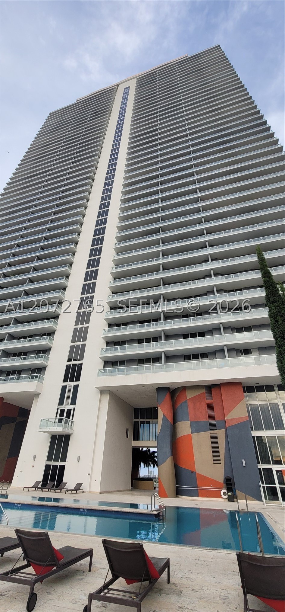 50 Biscayne Blvd #5202, Miami FL 33132