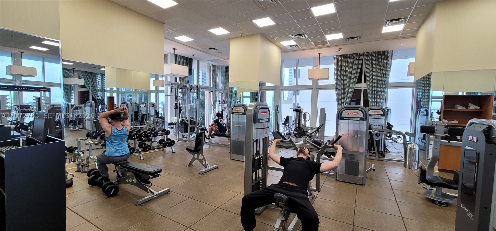 50 Biscayne Blvd #5202, Miami FL 33132