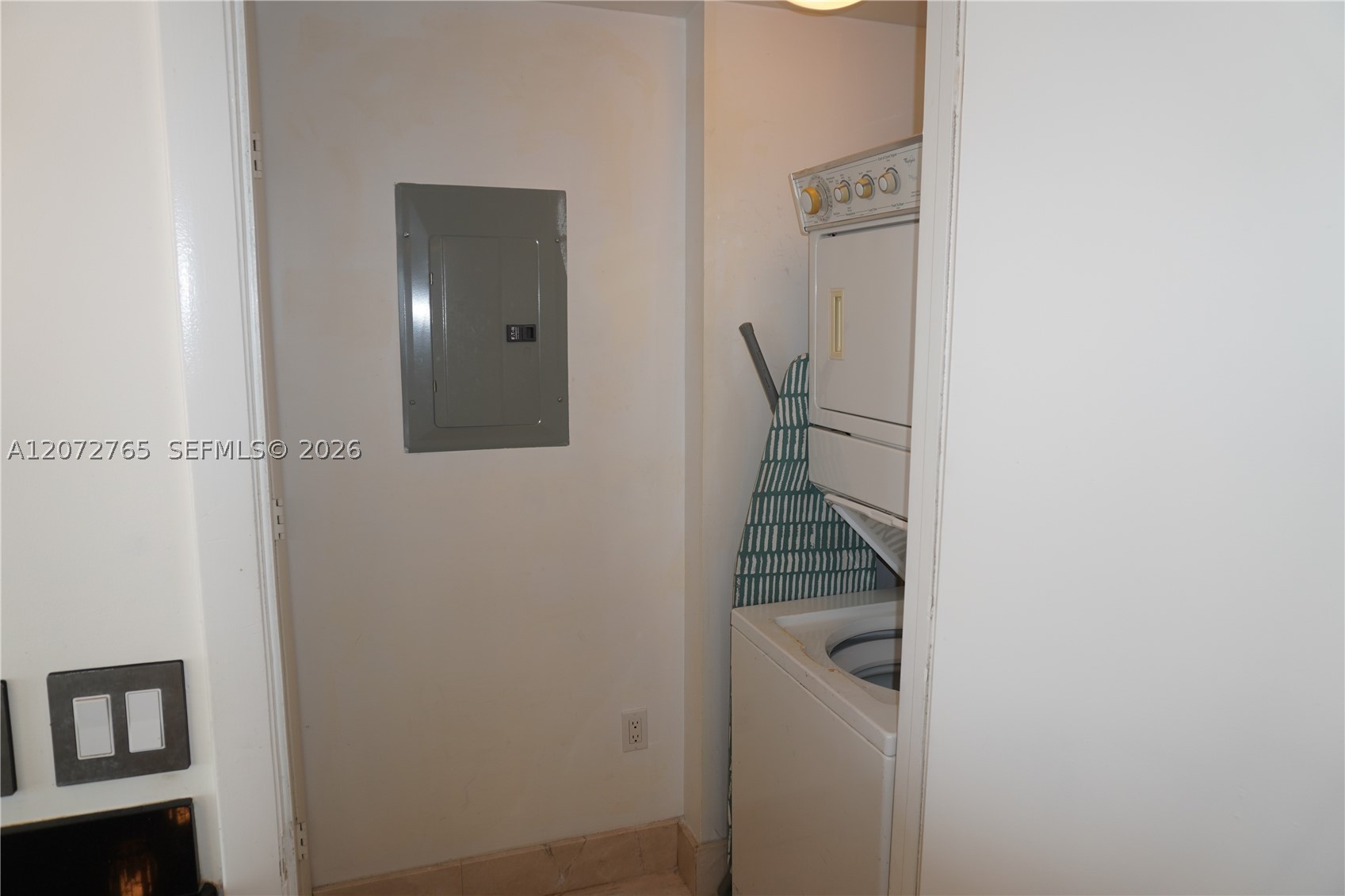 50 Biscayne Blvd #5202, Miami FL 33132