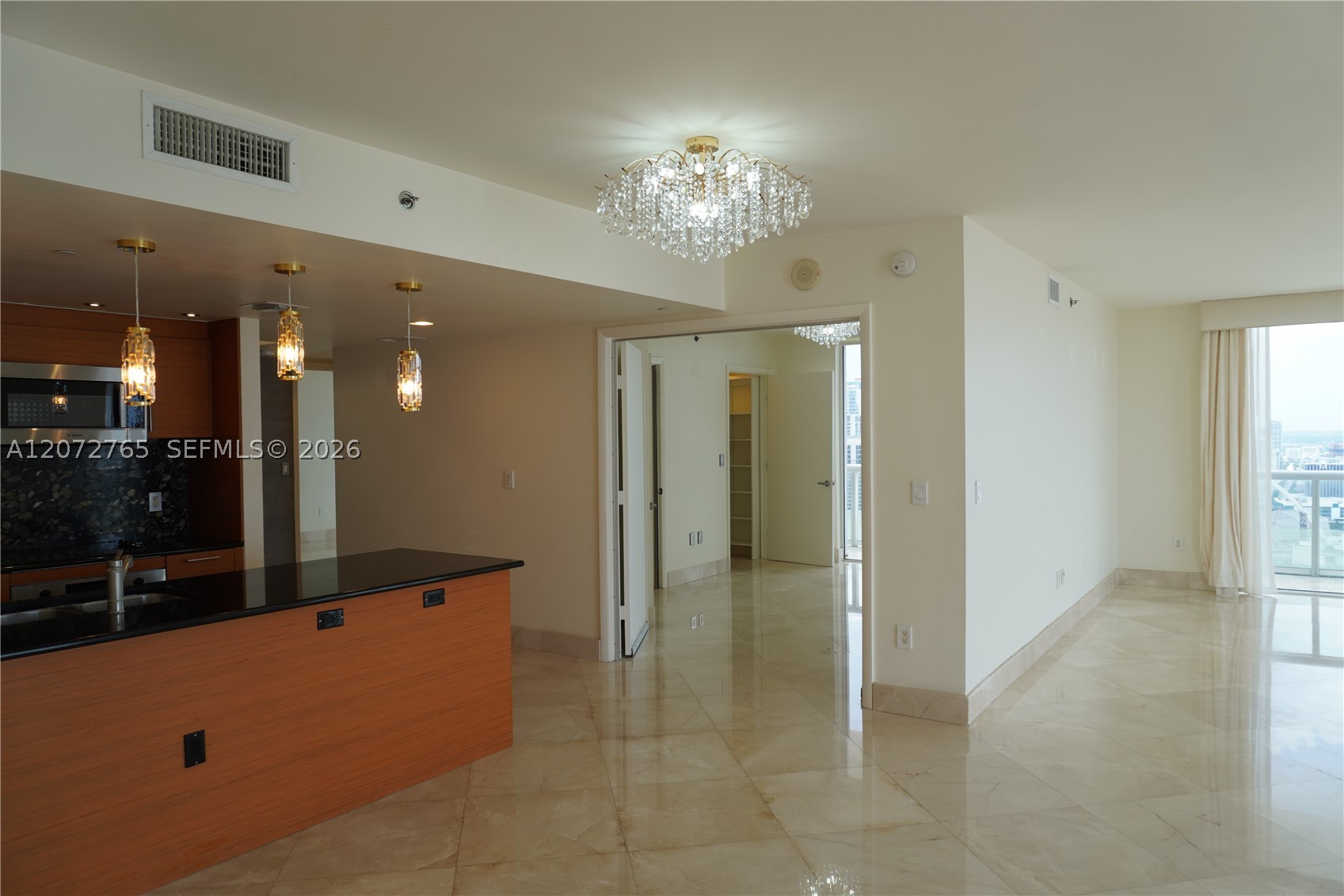 50 Biscayne Blvd #5202, Miami FL 33132