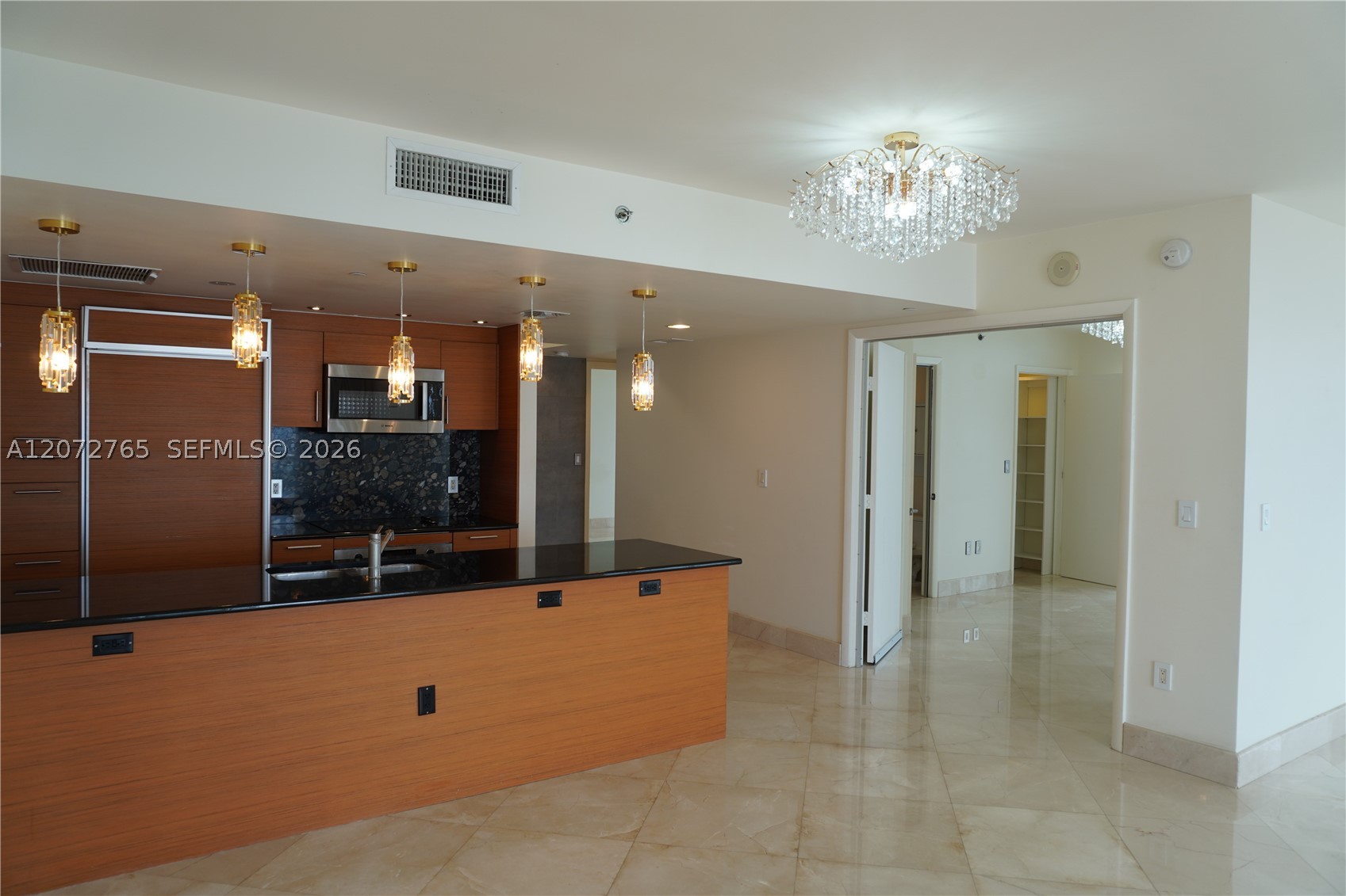 50 Biscayne Blvd #5202, Miami FL 33132
