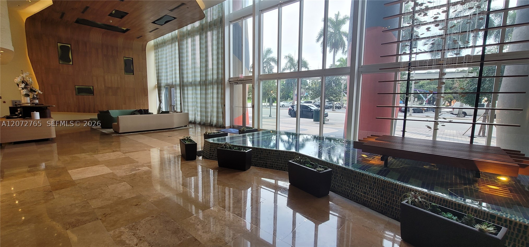 50 Biscayne Blvd #5202, Miami FL 33132