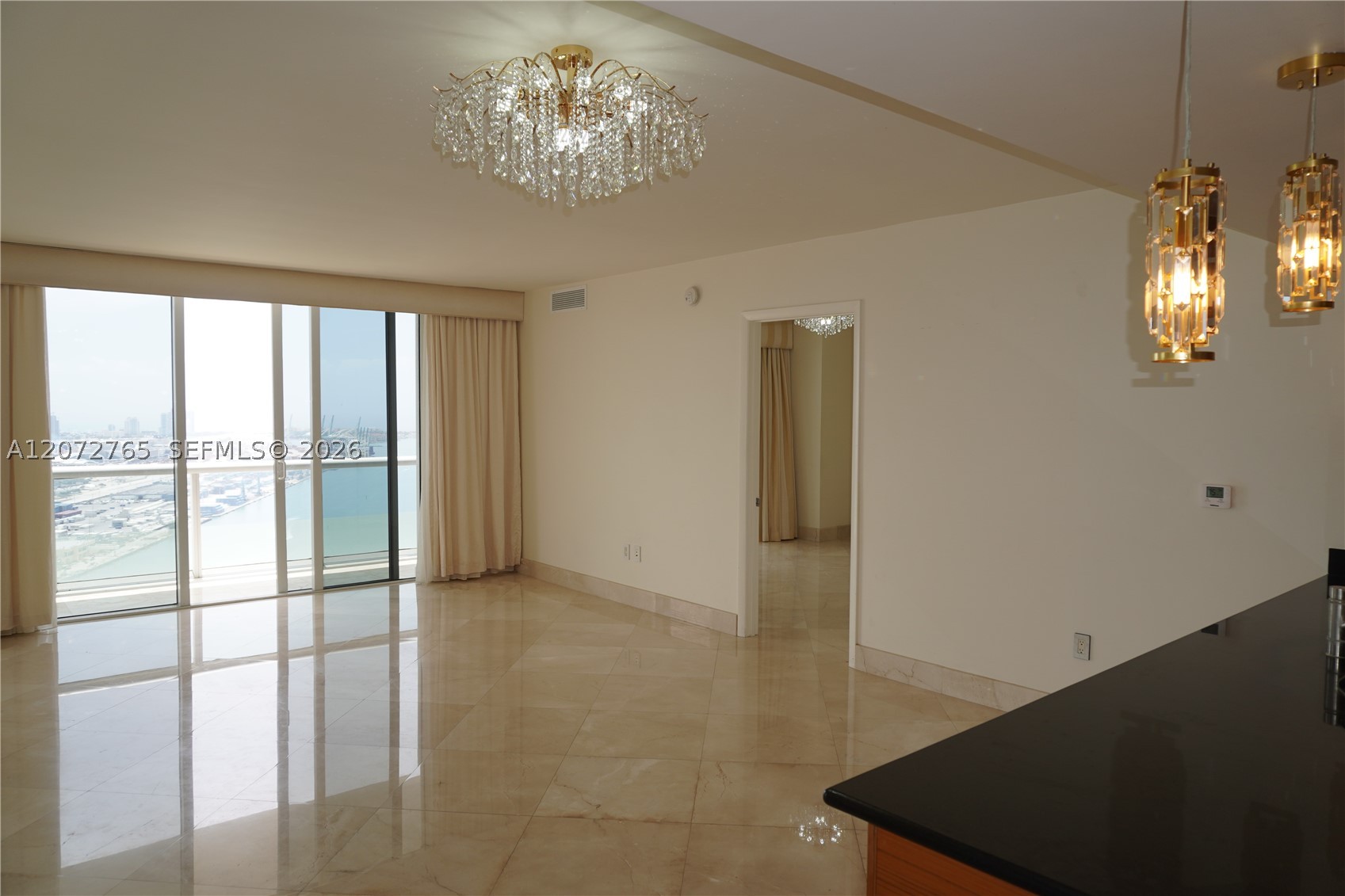 50 Biscayne Blvd #5202, Miami FL 33132